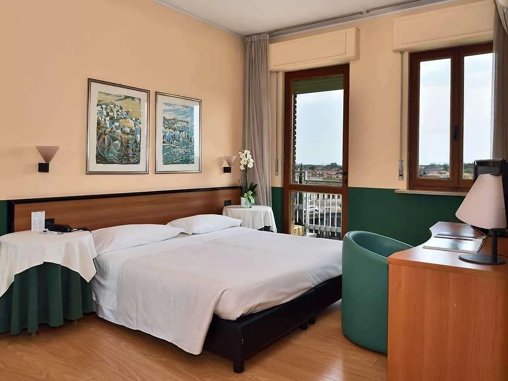 Hotel Carlton Treviso 4*,