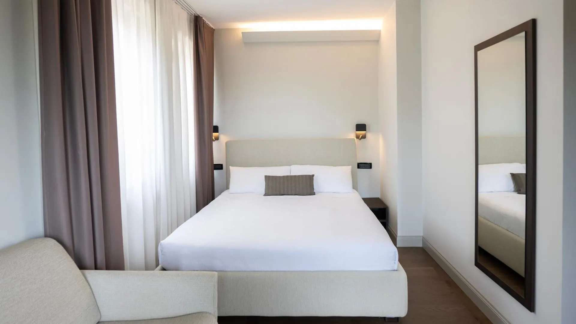Hotel Carlton Тревизо